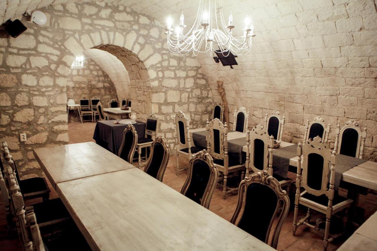 Hotel LaBor Kvártély à Tokaj Extérieur photo