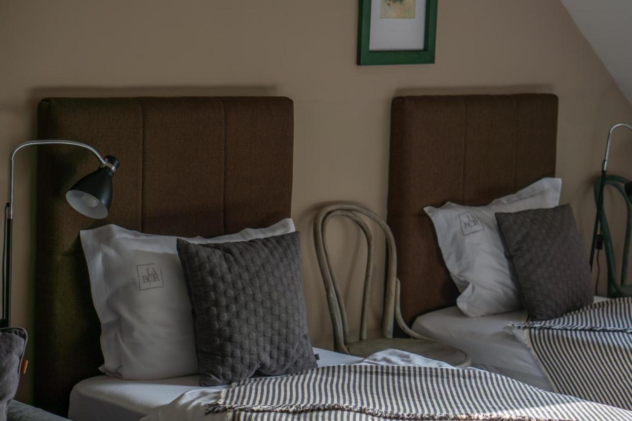 Hotel LaBor Kvártély à Tokaj Extérieur photo
